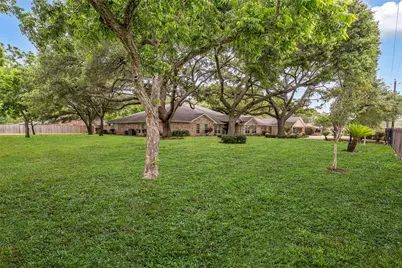 3519 Singleton Road, Baytown, TX 77521 - Photo 42