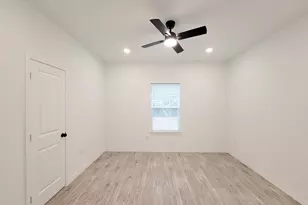 11849 Nelwood St, Willis, TX 77318 - Photo 36