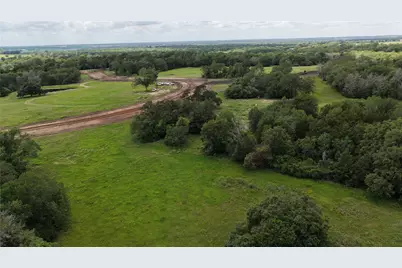 10 Ridgewood Farms Way, Brenham, TX 77833 - Photo 2