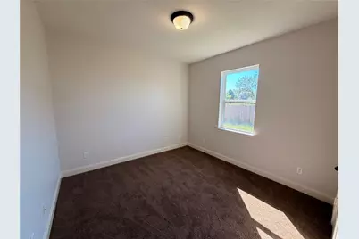 7718 Veranda Drive, Cove, TX 77523 - Photo 8