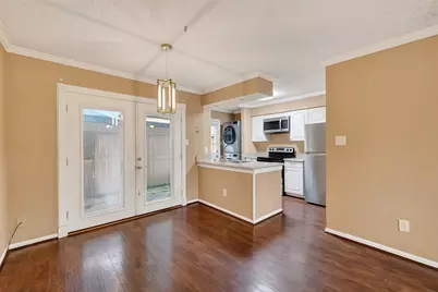 10615 Briar Forest Drive #802, Houston, TX 77042 - Photo 12