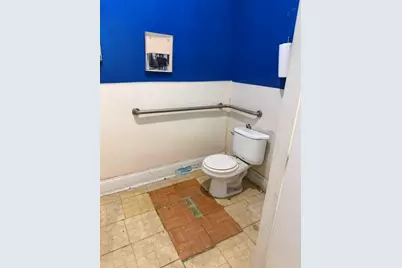909 W Little York Road, Houston, TX 77091 - Photo 8