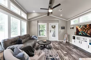 15678 Aspen Dr, Montgomery, TX 77356 - Photo 10