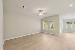 17849 Stone Terrace Ln, Montgomery, TX 77316 - Photo 2