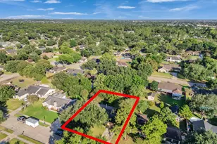 1208 Piney Woods Dr, Friendswood, TX 77546 - Photo 48