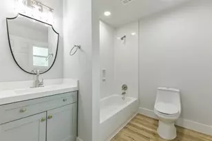 2014 15th Ave N, Texas City, TX 77590 - Photo 6