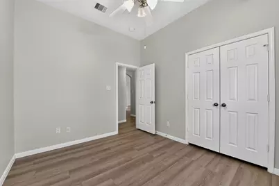 11714 Bollinger Park Court, Houston, TX 77047 - Photo 36