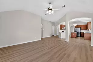 11714 Bollinger Park Ct, Houston, TX 77047 - Photo 18