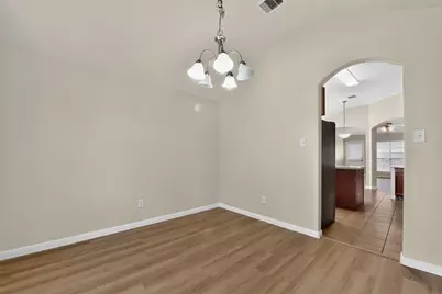 11714 Bollinger Park Court, Houston, TX 77047 - Photo 14