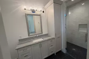 4927 Heatherglen Dr, Houston, TX 77096 - Photo 22