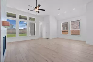 14910 Buffalo Head St, Mont Belvieu, TX 77523 - Photo 18