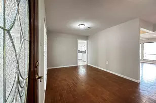 11106 Ellwood St, The Woodlands, TX 77380 - Photo 2