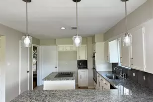 11106 Ellwood St, The Woodlands, TX 77380 - Photo 6