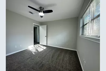 11106 Ellwood Street, The Woodlands, TX 77380 - Photo 12
