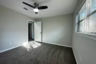 11106 Ellwood St, The Woodlands, TX 77380 - Photo 12