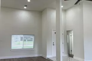 1010 Glen Valley Dr, Humble, TX 77338 - Photo 8