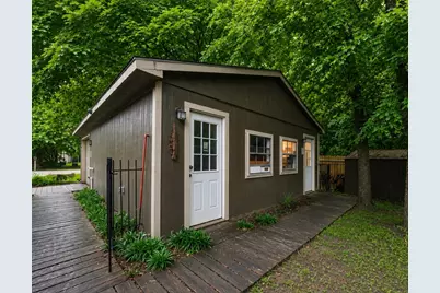 600 Spruce Dr, Conroe, TX 77302 - Photo 22