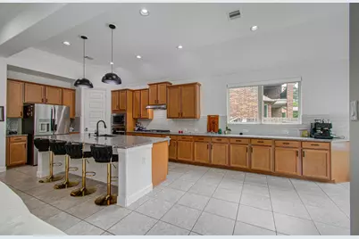 13812 N Lake Branch Lane, Houston, TX 77044 - Photo 8