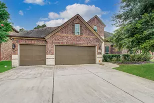 13812 N Lake Branch Ln, Houston, TX 77044 - Photo 2