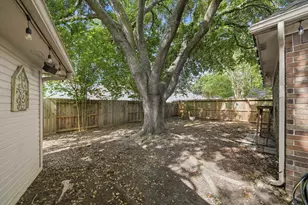6714 Morningside Dr, Sugar Land, TX 77479 - Photo 38