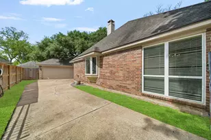 6714 Morningside Dr, Sugar Land, TX 77479 - Photo 36