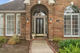 6714 Morningside Dr, Sugar Land, TX 77479 - Photo 4