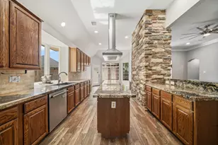 6714 Morningside Dr, Sugar Land, TX 77479 - Photo 1