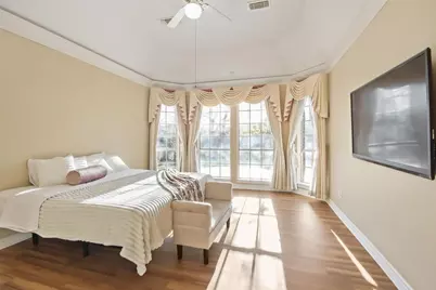 8411 Rockford Hall Drive, Spring, TX 77379 - Photo 10