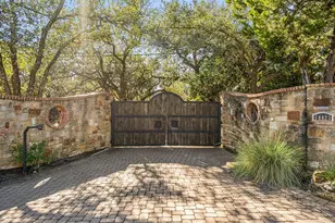 14423 Ridgetop Terrace, Austin, TX 78732 - Photo 2