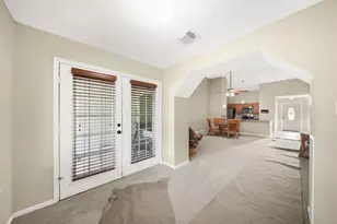 702 W Country Grove Cir, Pearland, TX 77584 - Photo 16