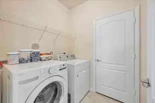 13310 Suntail Ct, Texas City, TX 77568 - Photo 18