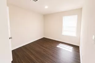5609 Langley Rd, Houston, TX 77016 - Photo 10