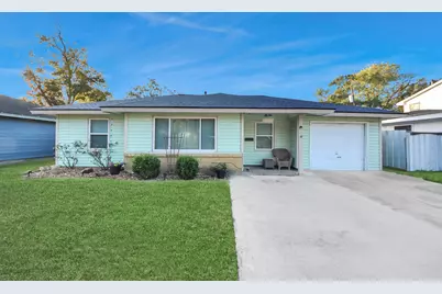 221 W 4th Street, Deer Park, TX 77536 - Photo 2