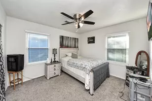 221 W 4th St, Deer Park, TX 77536 - Photo 22