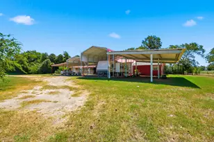8032 E Fm 979, Franklin, TX 77856 - Photo 18