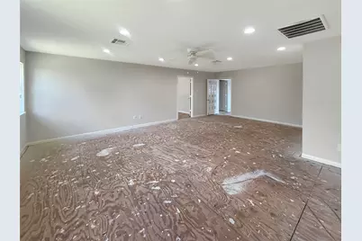 4319 Woodvalley Drive, Houston, TX 77096 - Photo 18