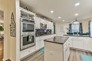 2115 Aberdeen Dr, League City, TX 77573 - Photo 14