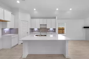 5626 Toledo Pnes Ln, Katy, TX 77449 - Photo 2