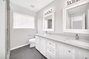 2239 Kinbrook Dr, Houston, TX 77077 - Photo 12