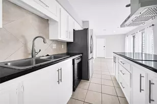 2239 Kinbrook Dr, Houston, TX 77077 - Photo 14