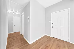 2239 Kinbrook Dr, Houston, TX 77077 - Photo 6