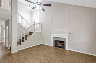 8827 Lawncliff Ln, Houston, TX 77040 - Photo 10