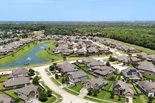 2415 Flowering Brook Ln, Sugar Land, TX 77479 - Photo 38
