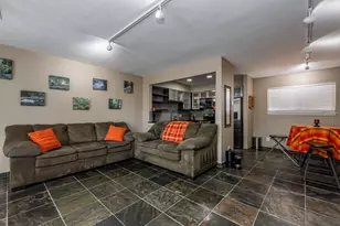 1219 Banks St, Houston, TX 77006 - Photo 14