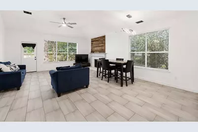 34 Firethorn Place, The Woodlands, TX 77382 - Photo 8