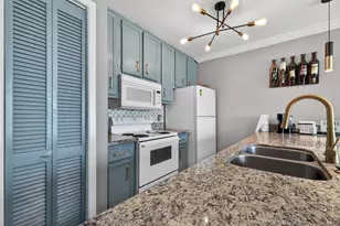 9520 Seawall Blvd, Galveston, TX 77554 - Photo 6