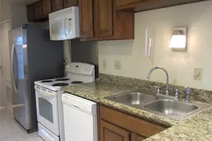 512 W Polk St, Houston, TX 77019 - Photo 18