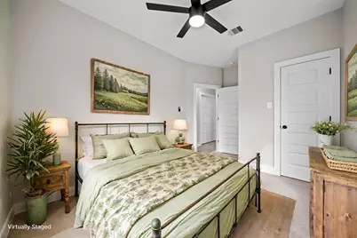 929 Green Meadow Lane #B, Houston, TX 77091 - Photo 20