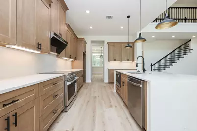 8806 Dogwood Dr, Tomball, TX 77375 - Photo 14