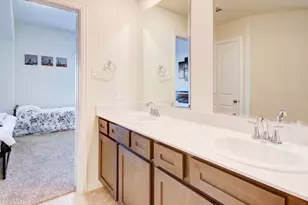 1646 Ryon Falls Dr, Richmond, TX 77469 - Photo 42